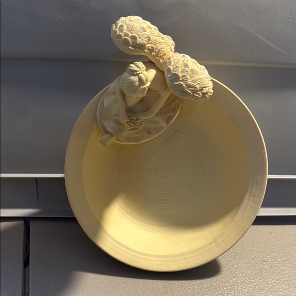 Cream Angel Decorative Bowl - Picture 2 of 8
